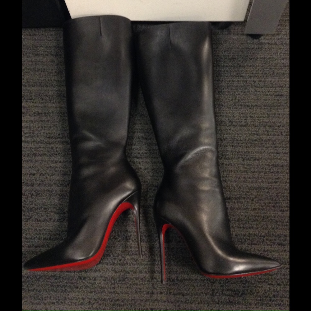 Christian Louboutin Black Knee-High Leather Pointed-Toe Heeled Boots - Authentic
